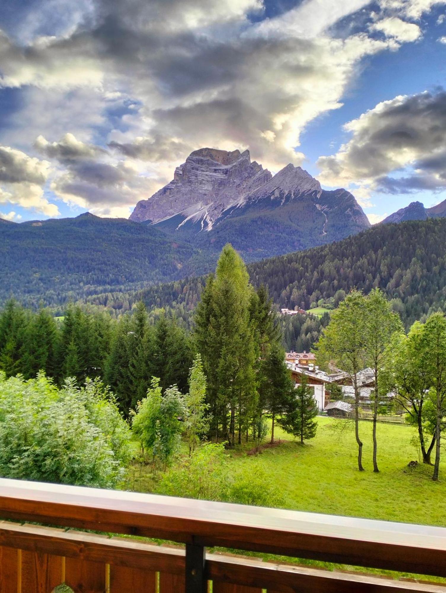 Апартаменты Deliziosa Mansarda Con Vista Dolomiti Сан-Вито-ди-Кадоре Экстерьер фото